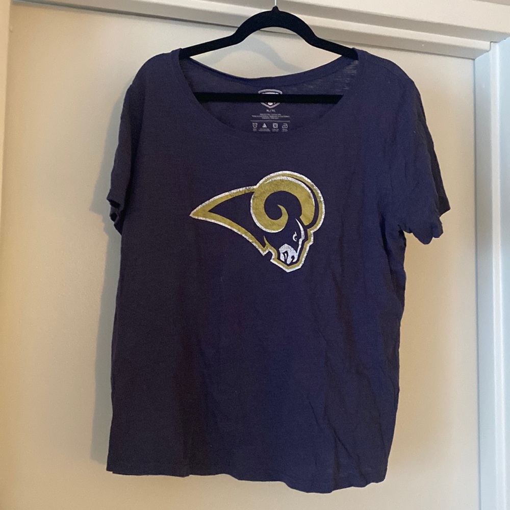 Navy blue Los Angeles Rams football t-shirt.